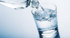 Solutions pour rendre l’eau potable (si possible…)