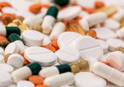 Médicaments à prix prohibitifs : l’UFC-Que Choisir dénonce un système qui met en péril l’accès aux soins